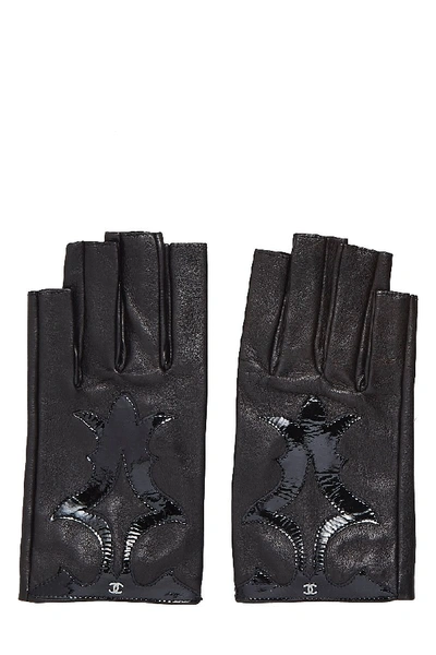 Pre-owned Chanel Black Lambskin & Patent Leather Fingerless Gloves