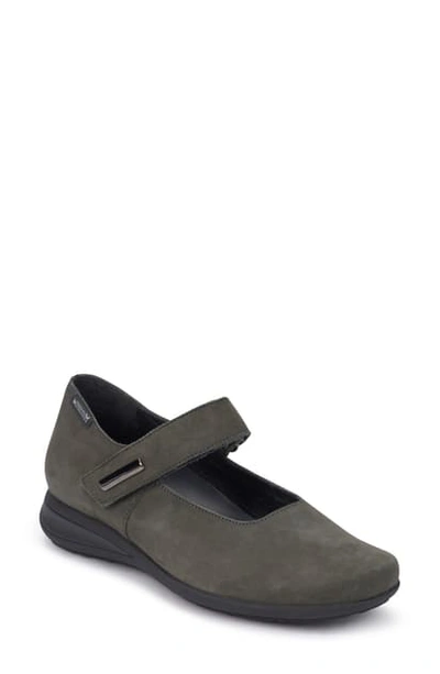 Mephisto Nyna Mary Jane Flat In Graphite Leather