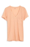 Madewell Whisper Cotton V-neck Pocket Tee In Muted Shell