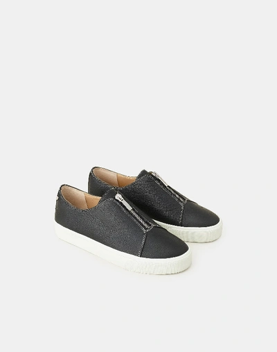 Lafayette 148 Pebbled Grain Leather Bade Trainer In Black