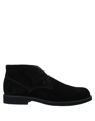 Tod's 短靴 In Black