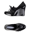 Melissa Laced Shoes In Black