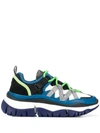 Chloé Blake Cross Strap Sneaker In Verde