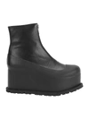 SACAI BLACK LEATHER ANKLE BOOTS,04642001