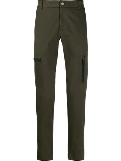 Les Hommes Urban Zip Pocketed Trousers In Green