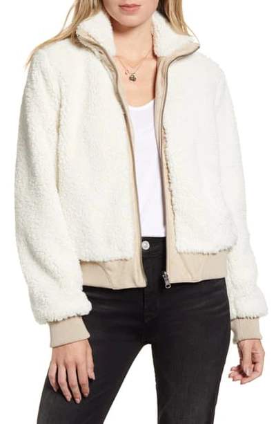Cupcakes And Cashmere Kendal Reversible Faux Suede & Fleece Bomber Jacket In Caf Au Lait