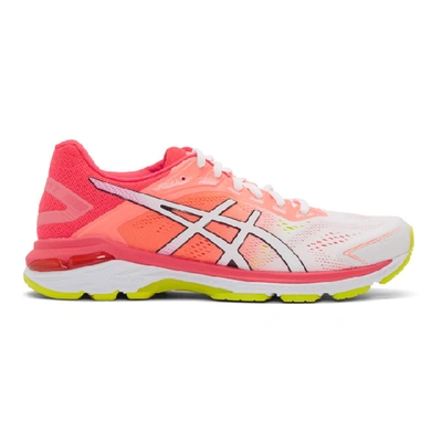 Asics Pink And White Gt-2000 7 Trainers In Wht/lpink