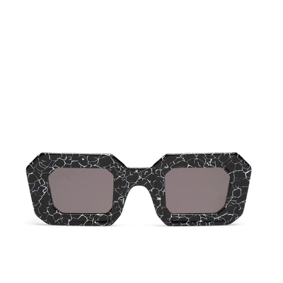 Formy Studio Llamarada Sunglasses In Black | ModeSens