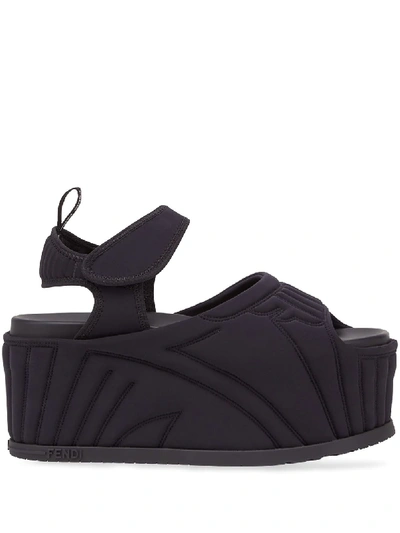Fendi Quilted Flatform Sandals In Black