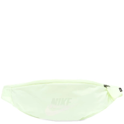 Nike Heritage Hip Pack In Green