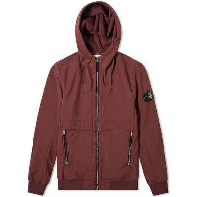 Stone Island Soft Shell-r Hooded Jacket In Burgundy