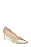 Stuart Weitzman Leigh Pump In Platino Lame Nappa