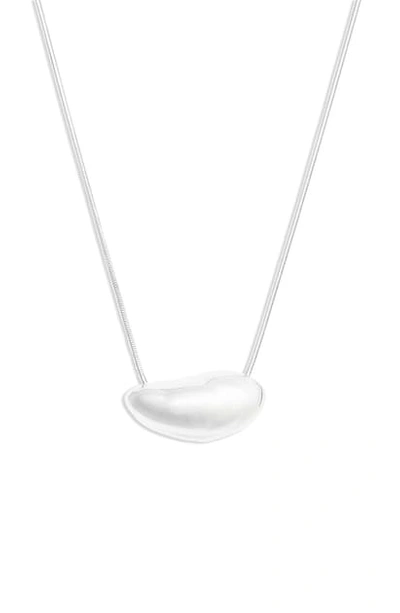 Sophie Buhai Medium Oyster Pendant Necklace In Sterling Silver