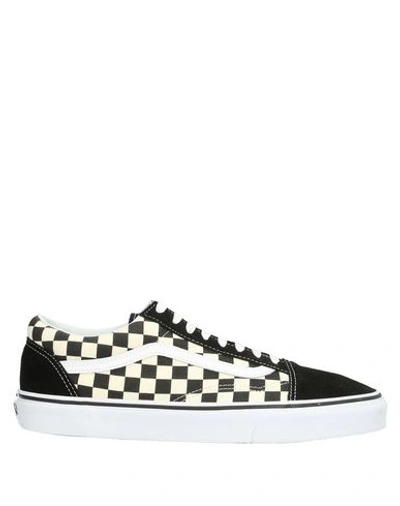 Vans Ua Og Old Skool Checkerboard Sneakers In Black