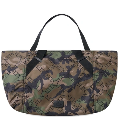 Valentino Garavani Valentino Grid Logo Camo Holdall In Green