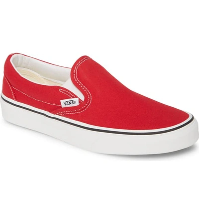 Vans Classic Slip-on Sneaker In Racing Red/ True White