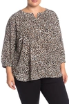 Nydj Henley 3/4 Sleeve Blouse (plus Size) In F947 Alley Cat