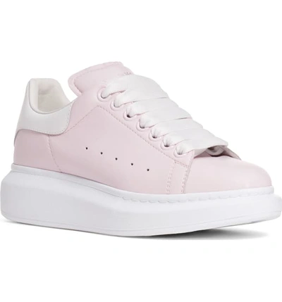 Alexander Mcqueen Sneaker In Pale Rose/ White