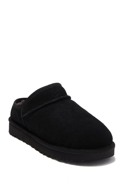 Ugg 10mm Classic Shearling Slipper Mules In Black