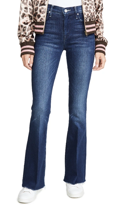Mother The Weekender Fray Jeans In Tongue And Chic