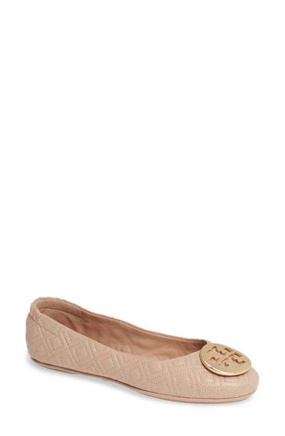 Tory Burch Minnie Travel Ballet Flats In Cream Quilted Leather In Bianco