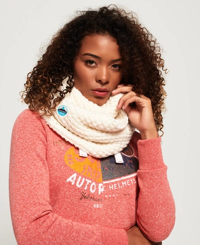 Superdry Clarrie Stitch Snood In Cream