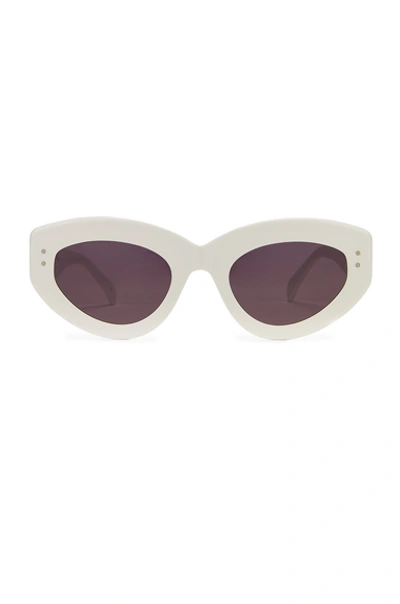 Alaïa White Slim Cat Eye Sunglasses In 002 White