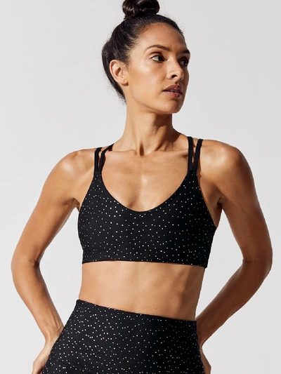 Beyond Yoga Double Back Alloy-speckled Sports Bra In Black Antique Gold Drip Dot