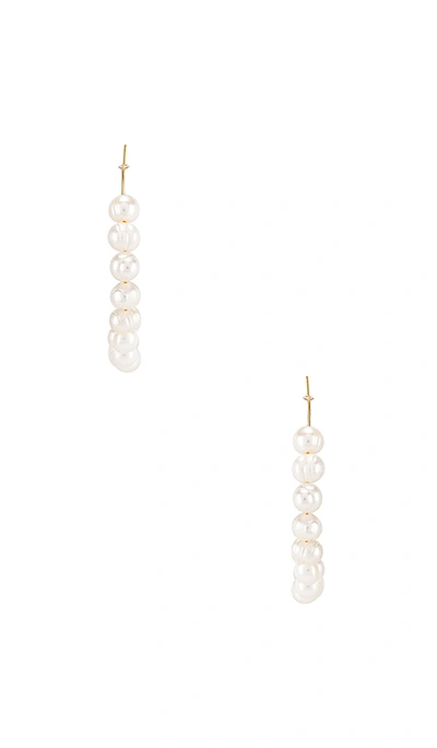 Luv Aj Stacked Pearl Wire Hoops – 金色 In Gold