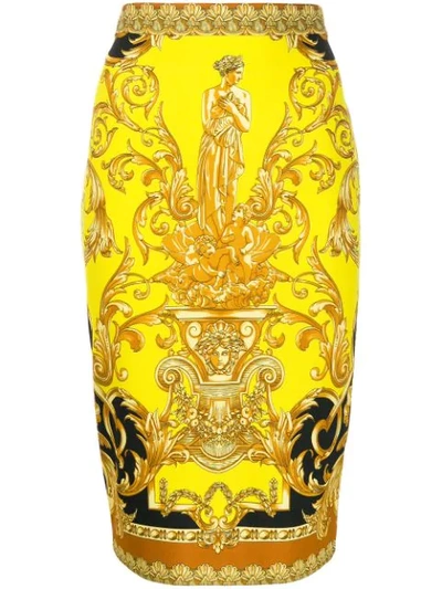 Versace 巴洛克印花合身中长半身裙 In Yellow