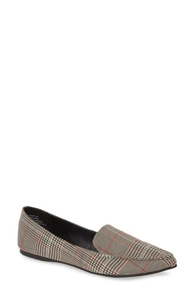 Steve Madden Feather Loafer Flat In Black Plaid