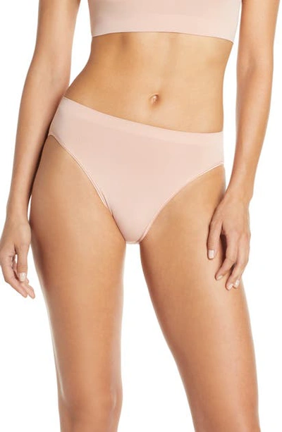 Hanro 'touch Feeling' High Cut Briefs In Misty Rose