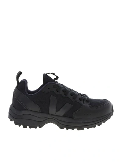 Veja Sneakers Leather Venturi Vtm011926 In Black