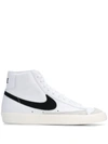 Nike Blazer Mid 77 Vintage Sneakers Bq6806-100 In White