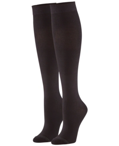 Hue Women's Graduated Compression Knee Socks In Black