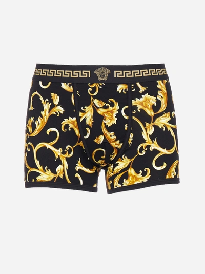Versace Shorts In Viscosa Con Stampa E Logo-medusa In Black,gold