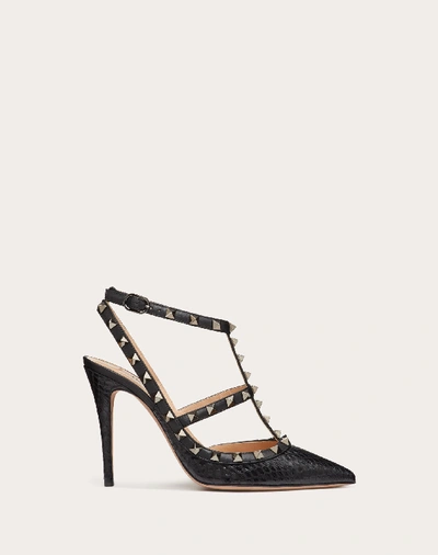 Valentino Garavani Studded Leather Decollete Pumps In Black