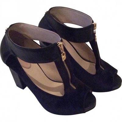Pre-owned Kat Maconie Black Leather Heels