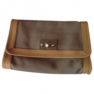 Pre-owned Chloé Grey Leather Clutch Bag