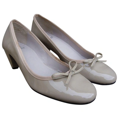 Pre-owned Paraboot Grey Patent Leather Heels