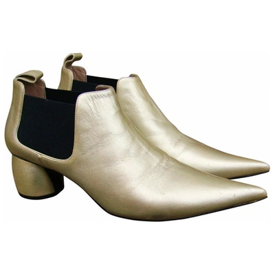 Pre-owned Marc Jacobs Gold Leather Ankle Boots