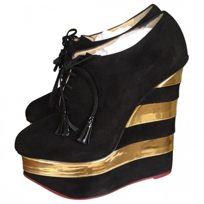 Pre-owned Charlotte Olympia Black Suede Ankle Boots