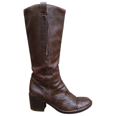 Pre-owned Sartore Boots In Brown