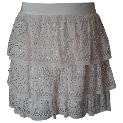 Pre-owned Alice And Olivia Ruffle Mini Skirt With Sequins In White