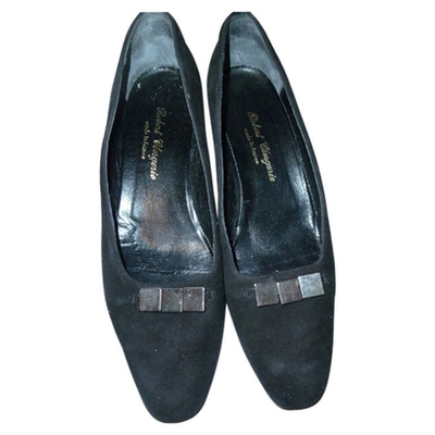 Pre-owned Robert Clergerie Black Suede Ballet Flats