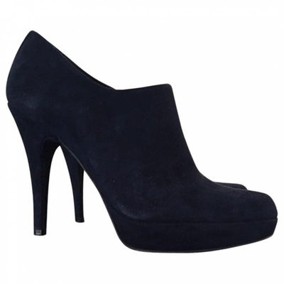 Pre-owned Stuart Weitzman Blue Suede Ankle Boots