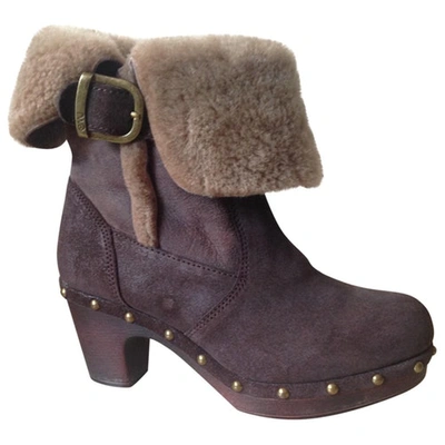 Pre-owned Ugg Leather Ankle Boots In Brown