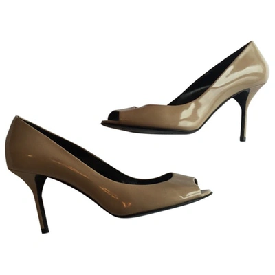 Pre-owned Pierre Hardy Patent Leather Heels In Beige