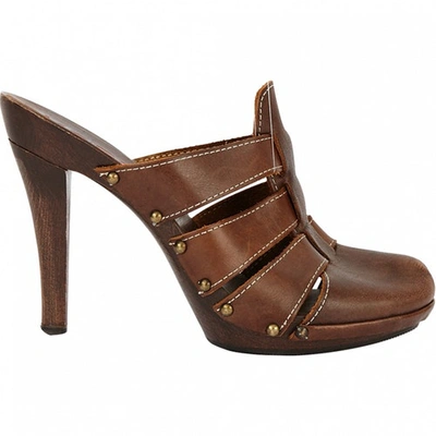 Pre-owned Michael Kors Leather Sandals In Brown