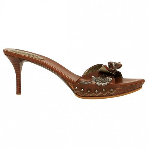 bottega veneta sandals brown